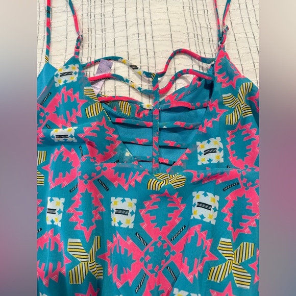 Alya Romper - Picture 4 of 5